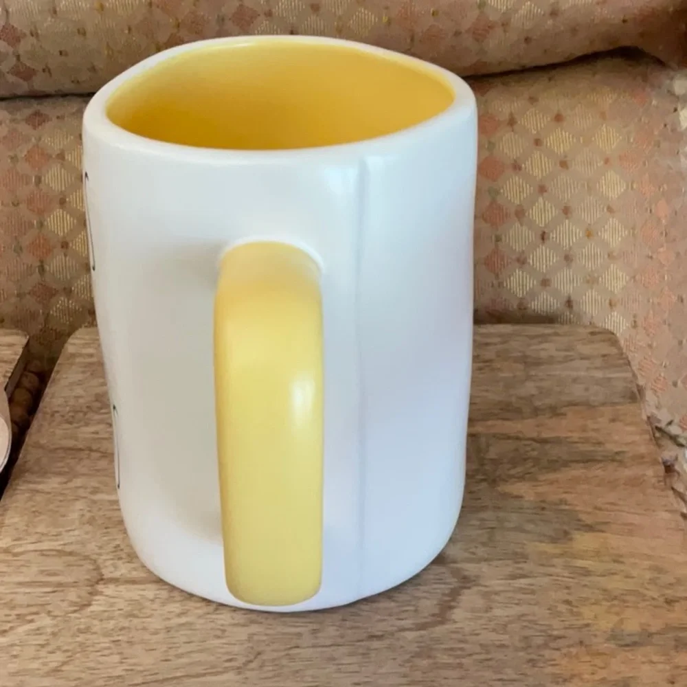 🌸3 for $18🌸 Rae Dunn THAT’S ALL YOLKS Mug Yellow Handle/Interior NWT